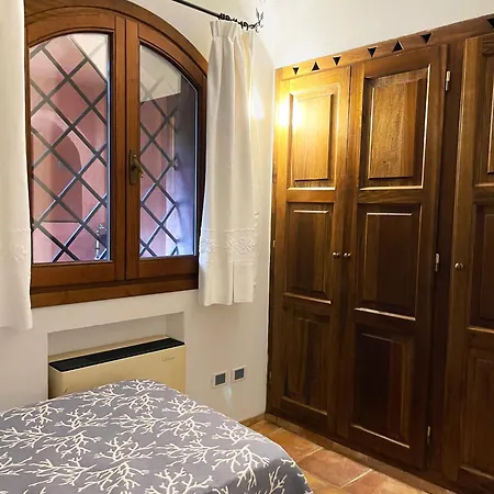 La Capitaneria Apartment *