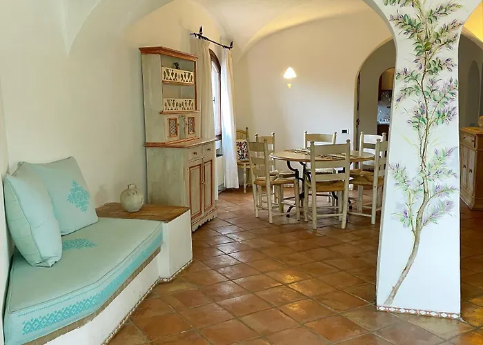 La Capitaneria 切尔沃港